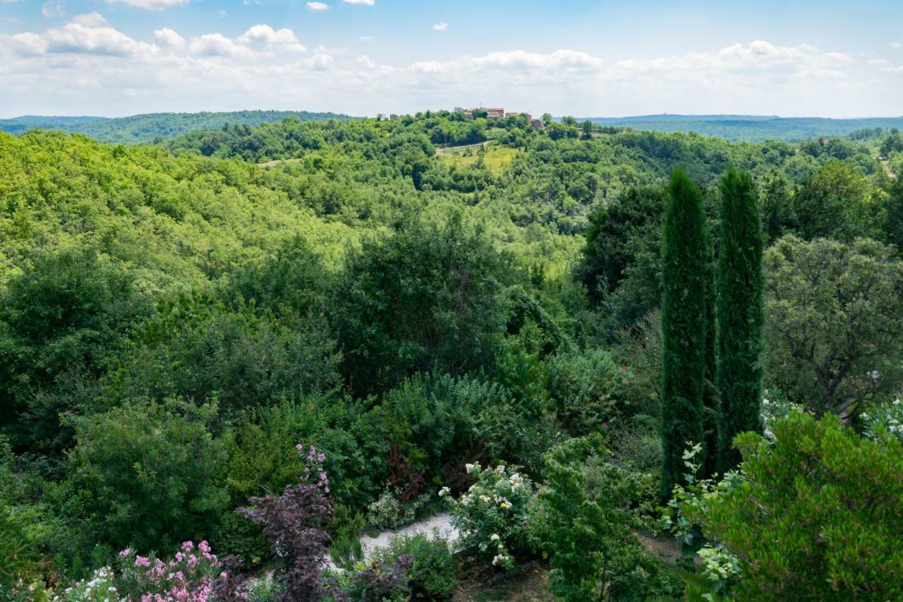 Apartmán L'Abbraccio Della Quercia Momjan Exteriér fotografie